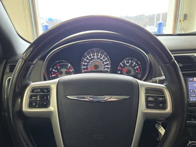 2012 Chrysler 200 Limited