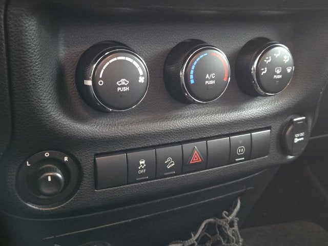 2012 Jeep Wrangler Unlimited Unlimited Sahara