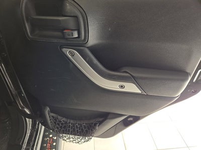 2012 Jeep Wrangler Unlimited Unlimited Sahara