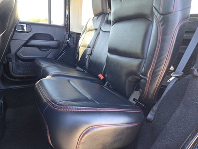 2019 Jeep Wrangler Unlimited Unlimited Sahara