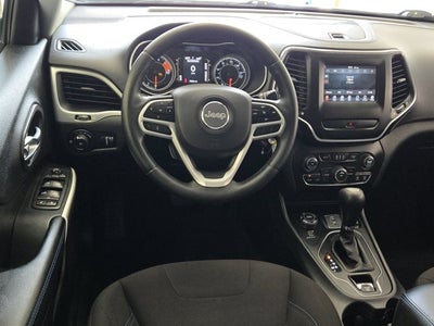 2020 Jeep Cherokee Upland