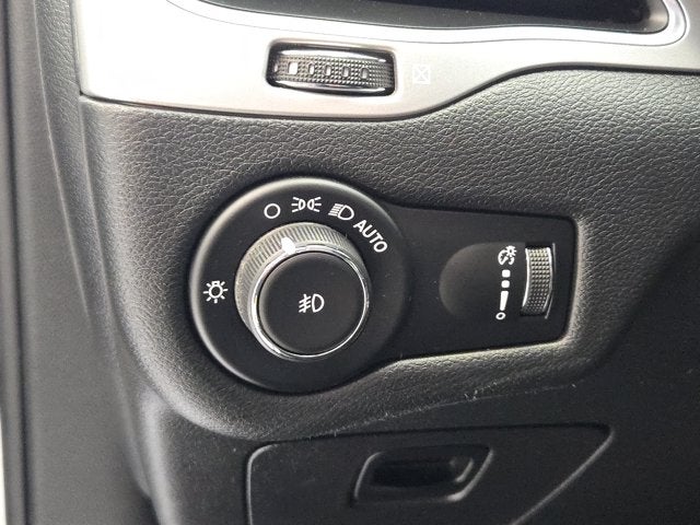 2020 Jeep Cherokee Upland