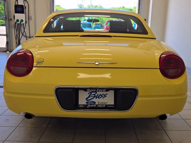 2002 Ford Thunderbird Deluxe