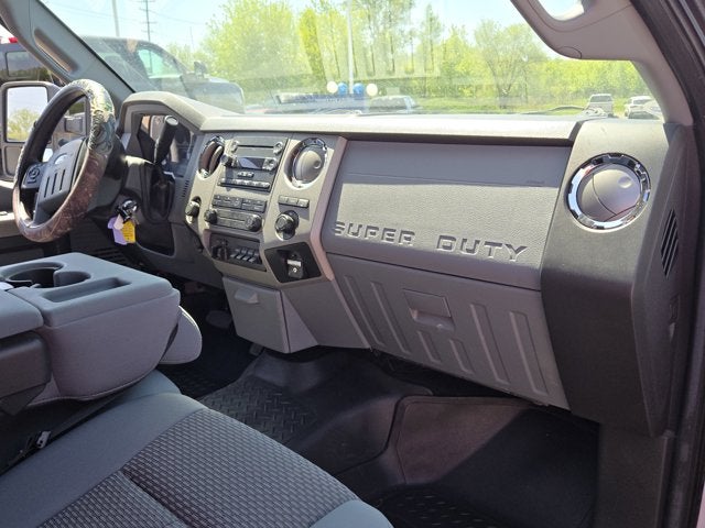 2014 Ford Super Duty F-450 DRW XLT