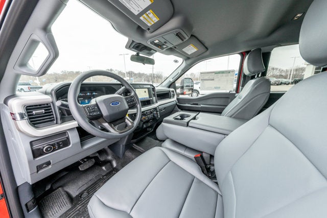 2026 Ford Chassis Cab F-350® XL