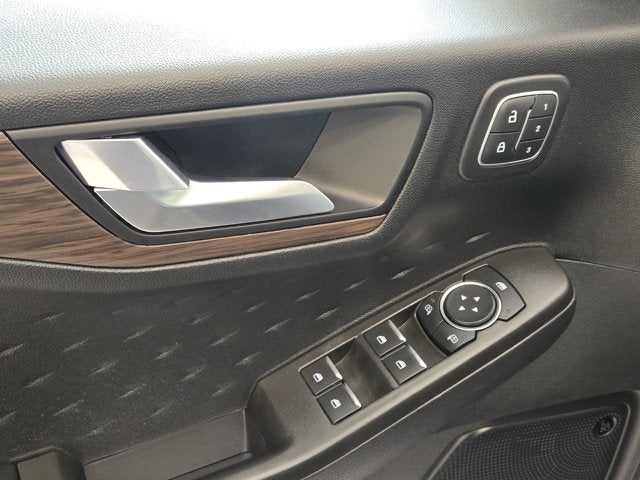 2020 Ford Escape Titanium AWD