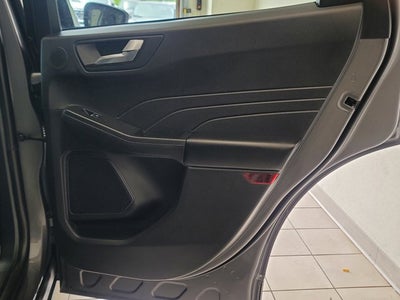 2022 Ford Escape Titanium AWD
