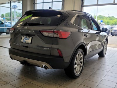 2022 Ford Escape Titanium AWD