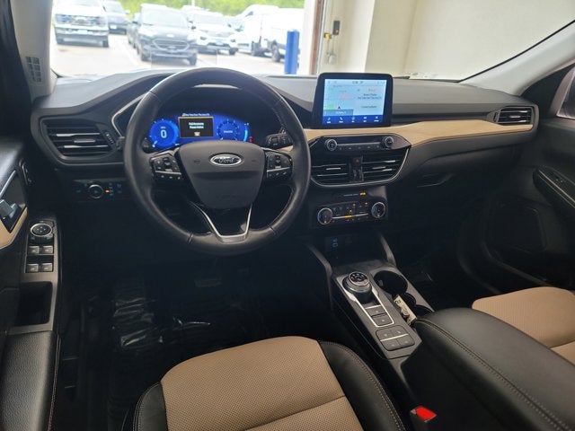 2022 Ford Escape Titanium AWD