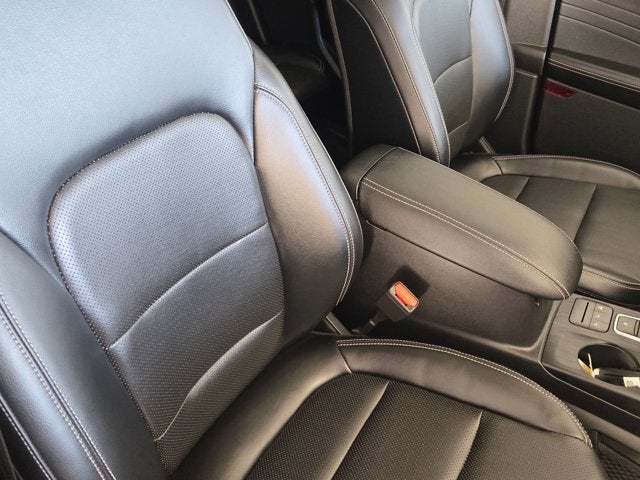 2022 Ford Escape Titanium AWD