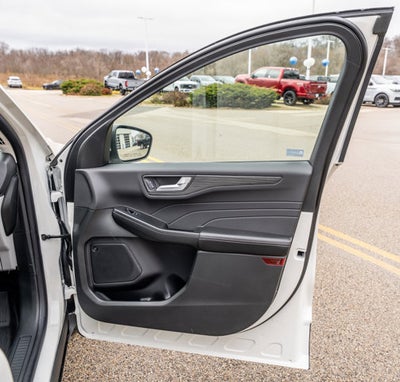 2026 Ford Escape Platinum™