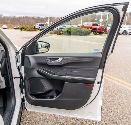 2026 Ford Escape Platinum™