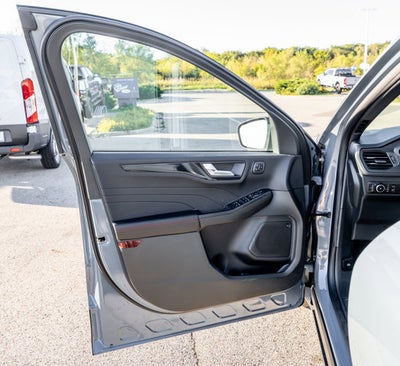 2026 Ford Escape ST-Line Select