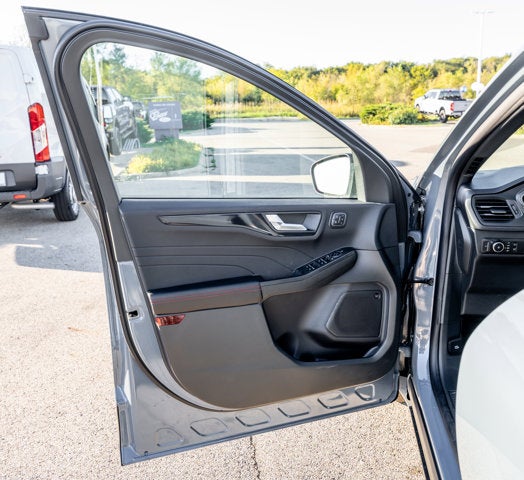 2026 Ford Escape ST-Line Select