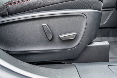 2026 Ford Escape ST-Line Elite