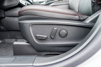 2026 Ford Escape ST-Line Elite