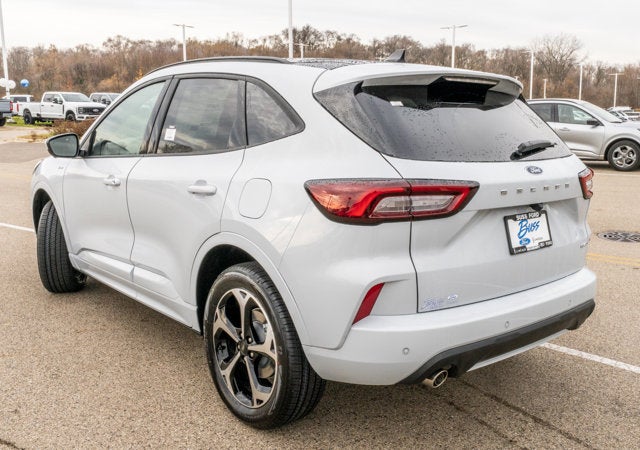 2026 Ford Escape ST-Line Elite