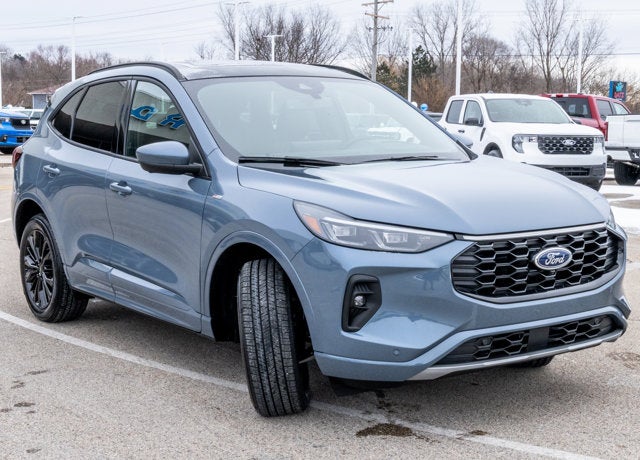 2026 Ford Escape ST-Line Elite