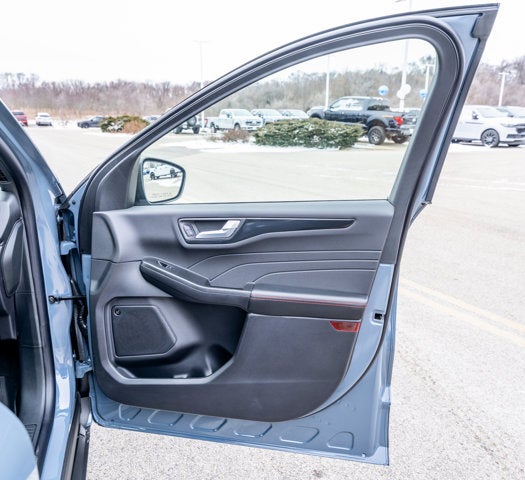 2026 Ford Escape ST-Line Elite