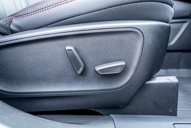 2026 Ford Escape ST-Line Elite