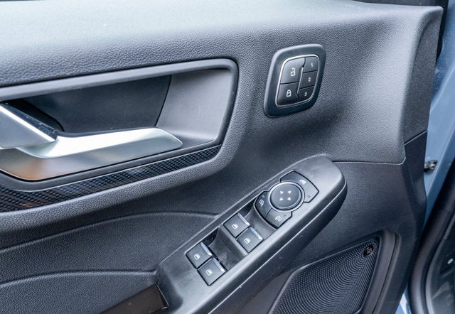 2026 Ford Escape ST-Line Elite