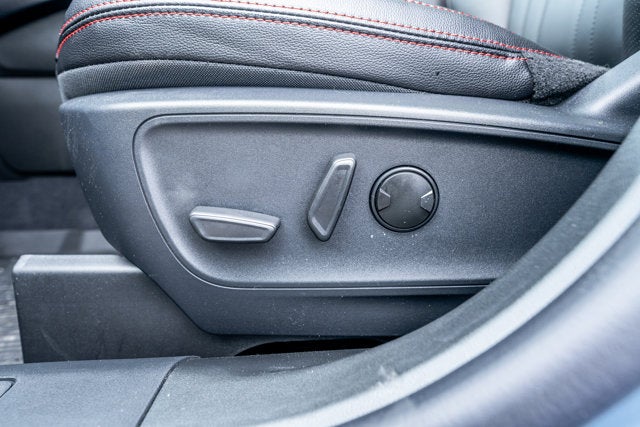 2026 Ford Escape ST-Line Elite