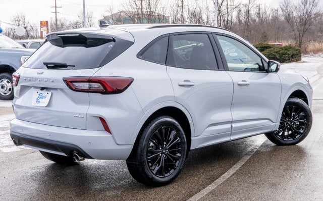 2026 Ford Escape ST-Line Elite
