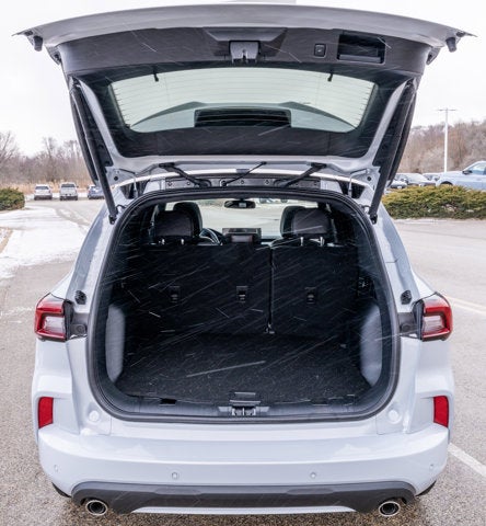 2026 Ford Escape ST-Line Elite