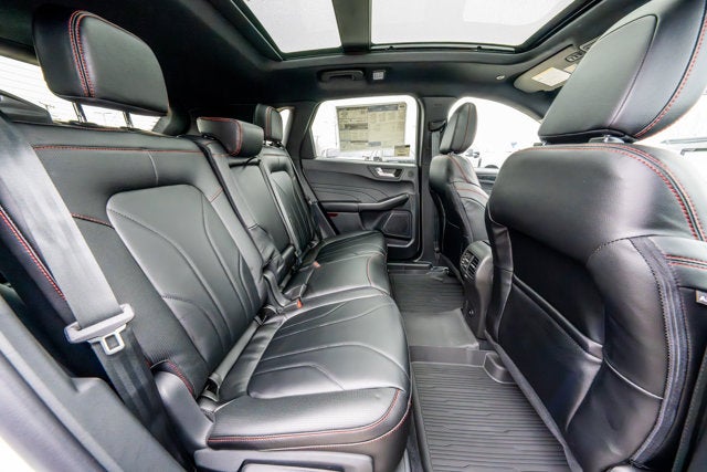 2026 Ford Escape ST-Line Elite