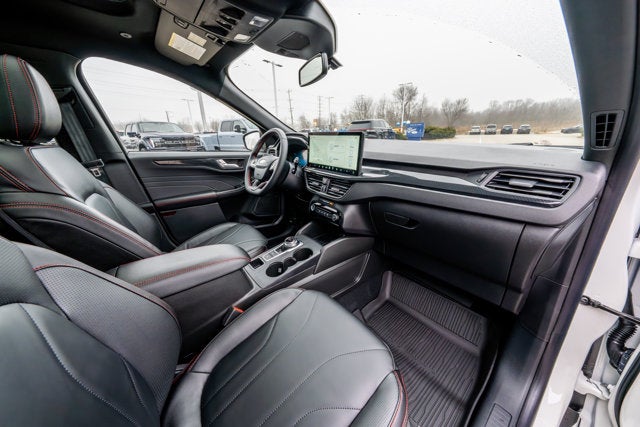 2026 Ford Escape ST-Line Elite