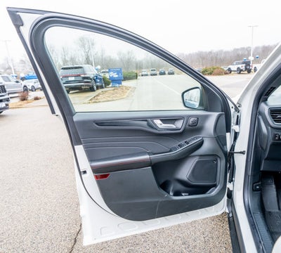 2026 Ford Escape ST-Line Elite