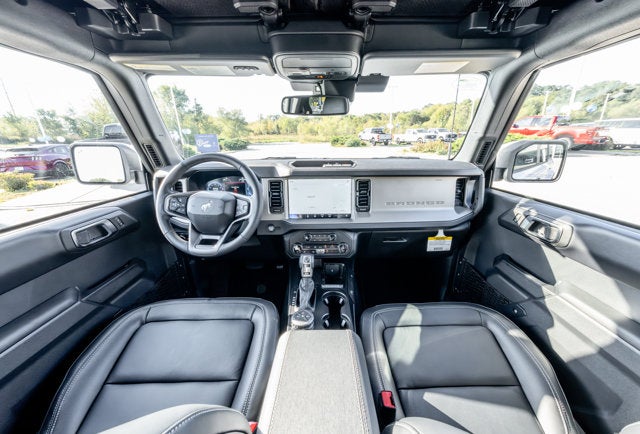 2025 Ford Bronco Outer Banks®