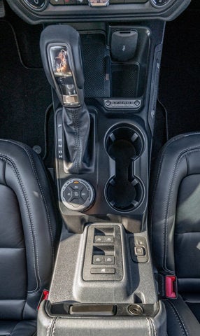 2025 Ford Bronco Outer Banks®