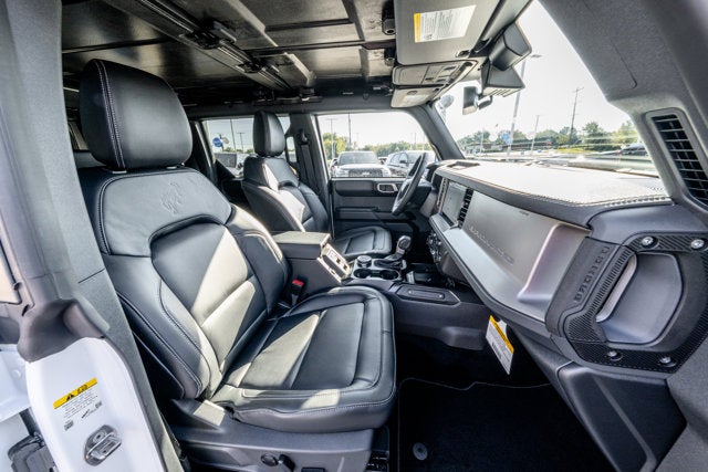 2025 Ford Bronco Outer Banks®