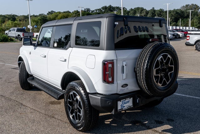 2025 Ford Bronco Outer Banks®