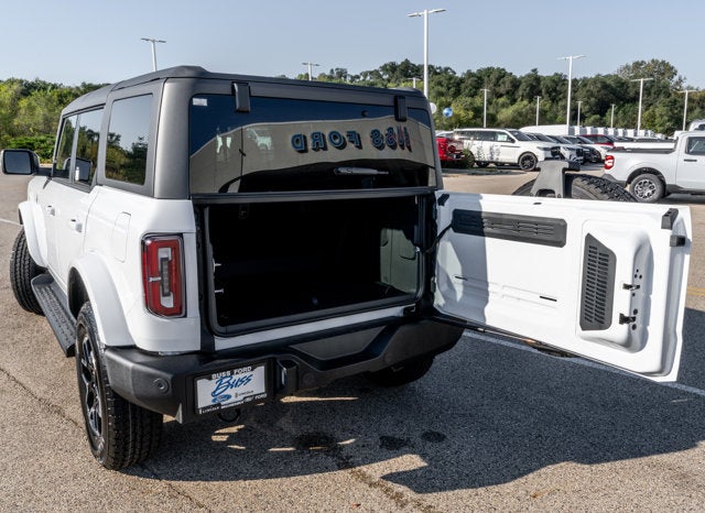 2025 Ford Bronco Outer Banks®