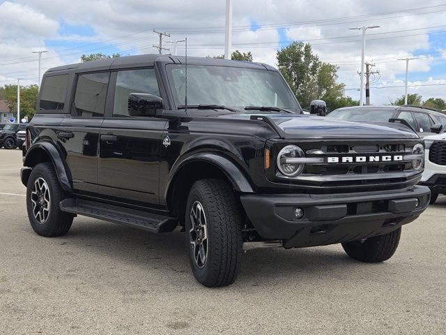 2026 Ford Bronco Outer Banks®