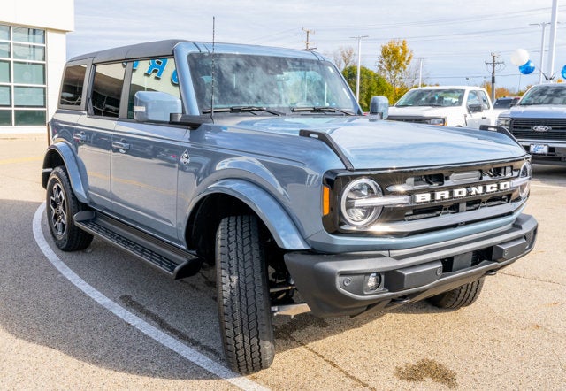 2025 Ford Bronco Outer Banks®