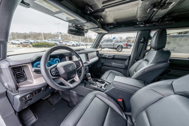 2025 Ford Bronco Outer Banks®