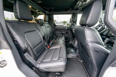 2025 Ford Bronco Outer Banks®