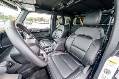 2025 Ford Bronco Outer Banks®