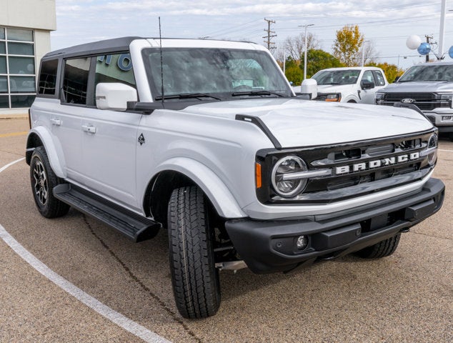 2025 Ford Bronco Outer Banks®