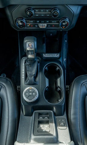 2025 Ford Bronco Outer Banks®