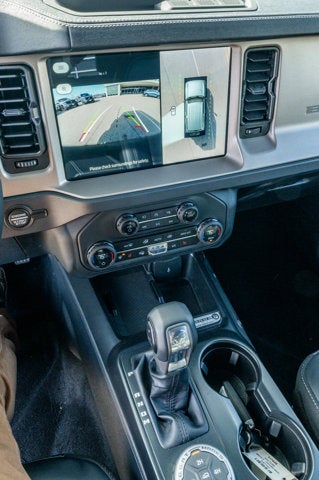 2025 Ford Bronco Outer Banks®