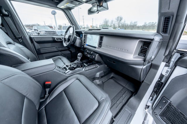 2025 Ford Bronco Outer Banks®