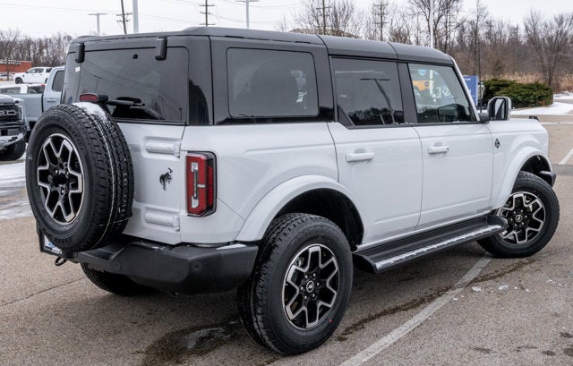2025 Ford Bronco Outer Banks®