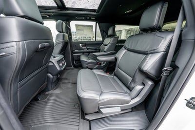 2025 Ford Expedition Platinum® MAX