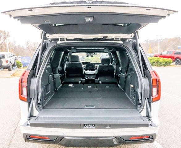 2025 Ford Expedition Platinum® MAX