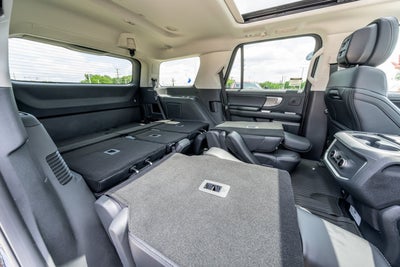 2026 Ford Expedition Platinum®