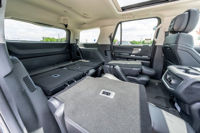 2026 Ford Expedition Platinum®
